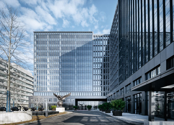 大连J9集团企业集团
