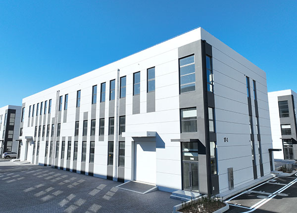 大连J9集团企业集团